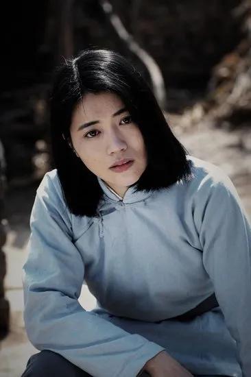 王艺禅：才貌双全，艺海扬帆