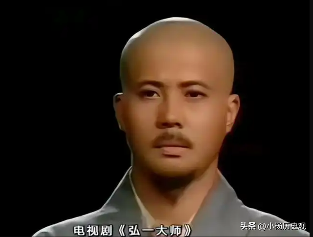 他是国家一级演员，娶大美女夏菁，妻子重病也不弃，今成人生赢家