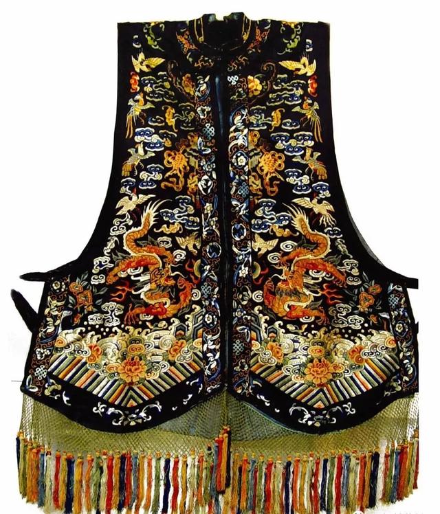 “衣冠禽兽”是褒义词还是贬义词?