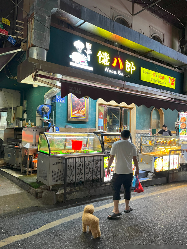 实拍广州第一黑人街，满大街都是黑人，堪称“小非洲”