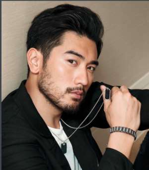 高以翔演的电视剧全部(入选“全球百大最帅面孔排行榜”的高以翔，演过这么多好看的作品)