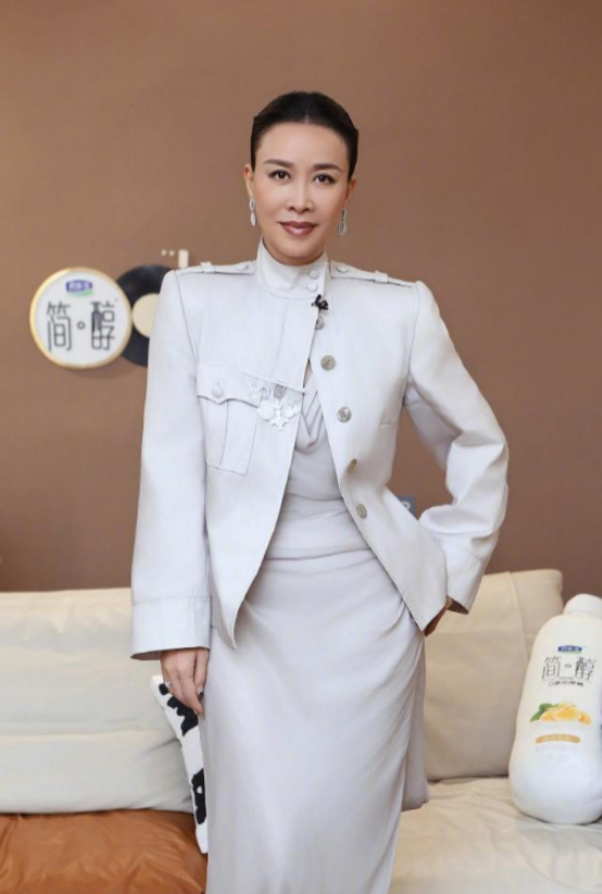 《歌手2024》第七期歌单，黄霄雲选曲太无聊，张远演唱偶像歌曲