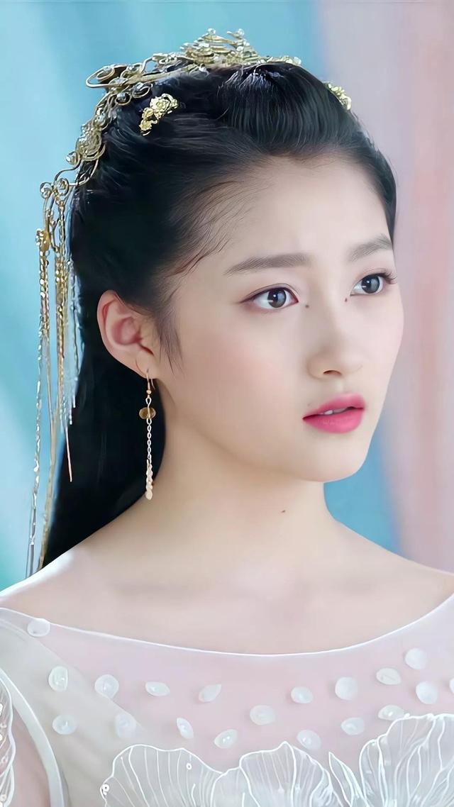 九州天空城:白庭君换了风天逸的命数与易茯苓再无交集