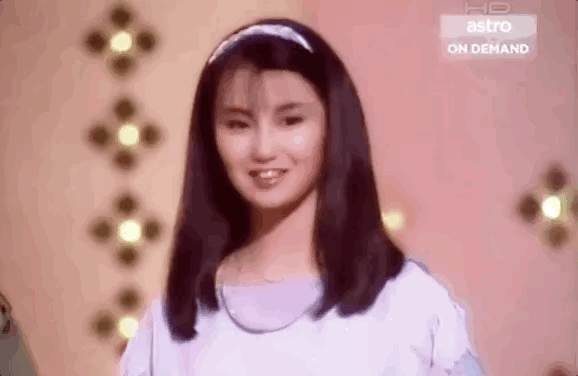 2022年香港小姐冠亚季军三个两个龅牙，大家都不要去整牙了