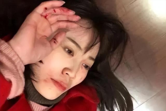 王宝强的妻子马蓉，出轨杨慧老公宋喆，如今的杨慧让他们高攀不起