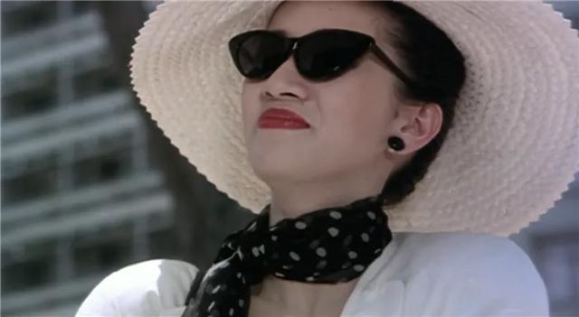 1989年，徐克终结了《英雄本色》系列，梅艳芳让周润发成了配角