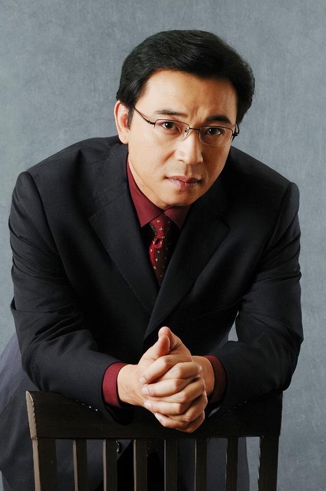 《无间》张晞临：成名前请客赊遍一条街，48岁后连生两个儿子