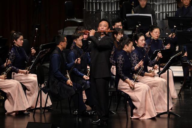 乐评｜谁家玉笛暗飞声，散入春风满沪城