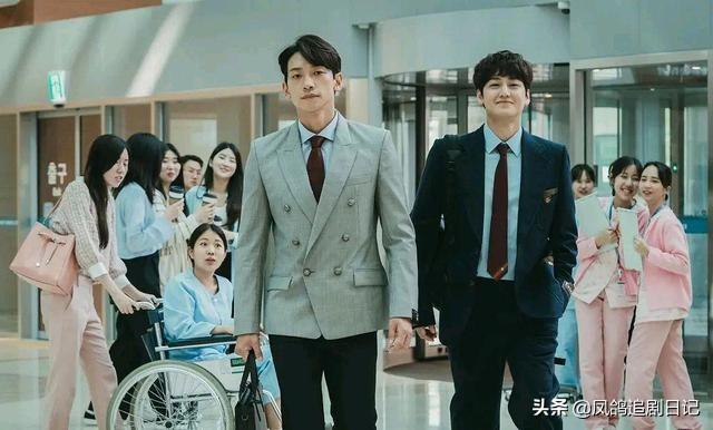 《幽灵医生》：越看越上头