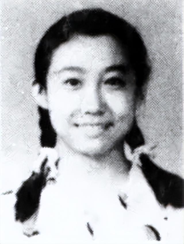 11岁上央视,21岁未婚生3娃,执着嫁50岁老男人的庞秀玉怎样了?