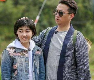 突发丑闻！曝Z姓女演员为上位主动献身某影帝，三位知名小花躺枪