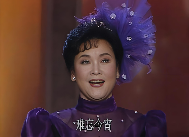 流水的春晚，铁打的李谷一，众多贵人帮她铺平春晚之路