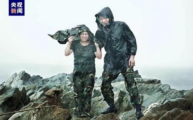 “想你的小花”流泪写信：我们都好，只是少了你