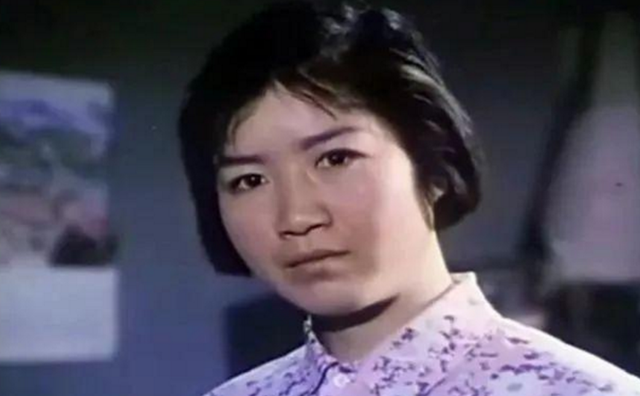 曹翠芬：与丈夫恩爱53年,为演戏一生没要孩子,78岁的她过得幸福吗