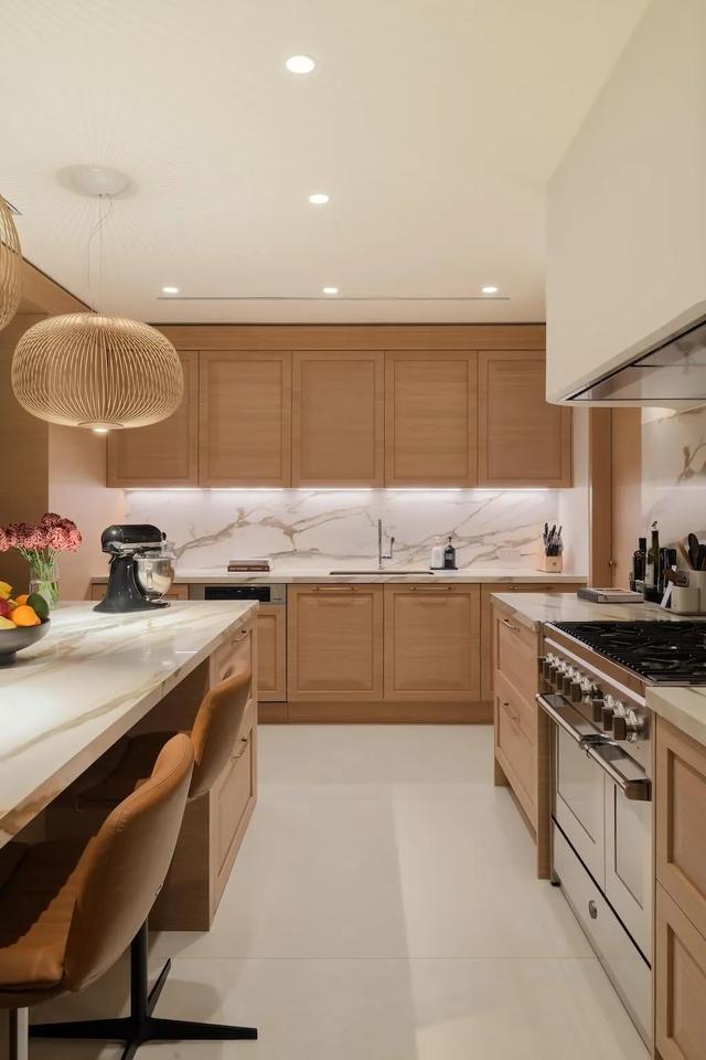 从精致到奢华的 E House，舒适的现代家庭住宅