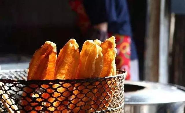 唐鲁孙｜故都的早点