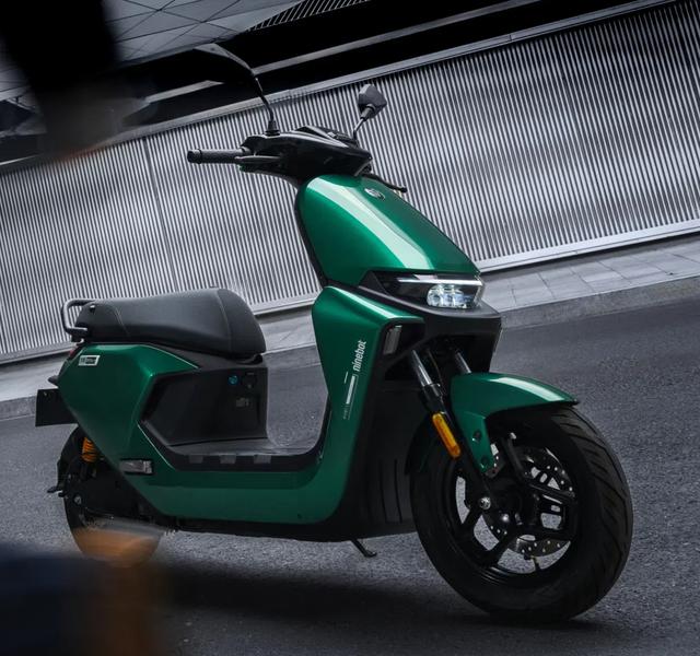 九号公司大方承认电商失误：每用户ID承诺1单，300元买车相当于打0.4折！网友：这格局打开了！