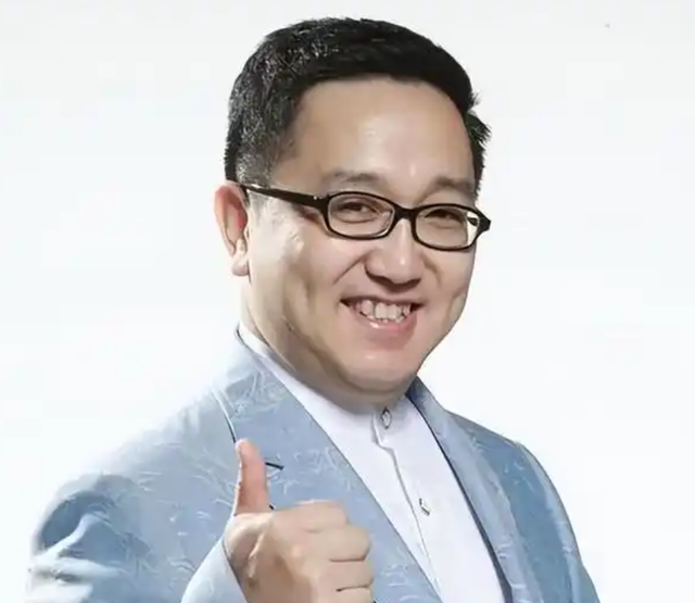 演员句号：二婚娶丫蛋为妻，尽心孝顺岳父母，活成了孝子贤夫