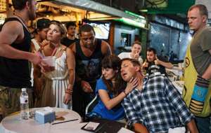 亚洲综合图色(泰国曼谷的一条街：激情四色，不眠之夜)