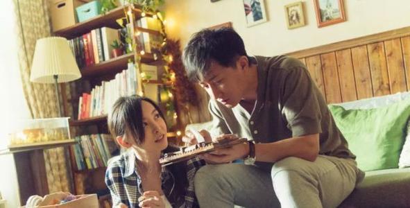 《前任系列》幕后，韩庚不是男主首选，与罗米拍的吻戏却被删减