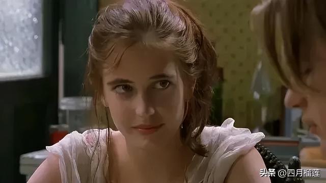 大尺度三级电影《戏梦》，青春与欲望的碰撞，观众大饱眼福