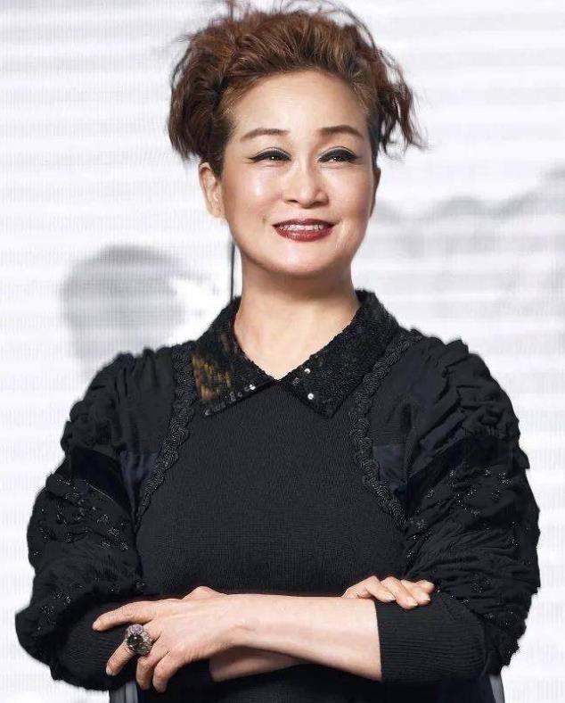 韩流教母李美敬：被三星家族踢出家门后，把韩流捧进了奥斯卡