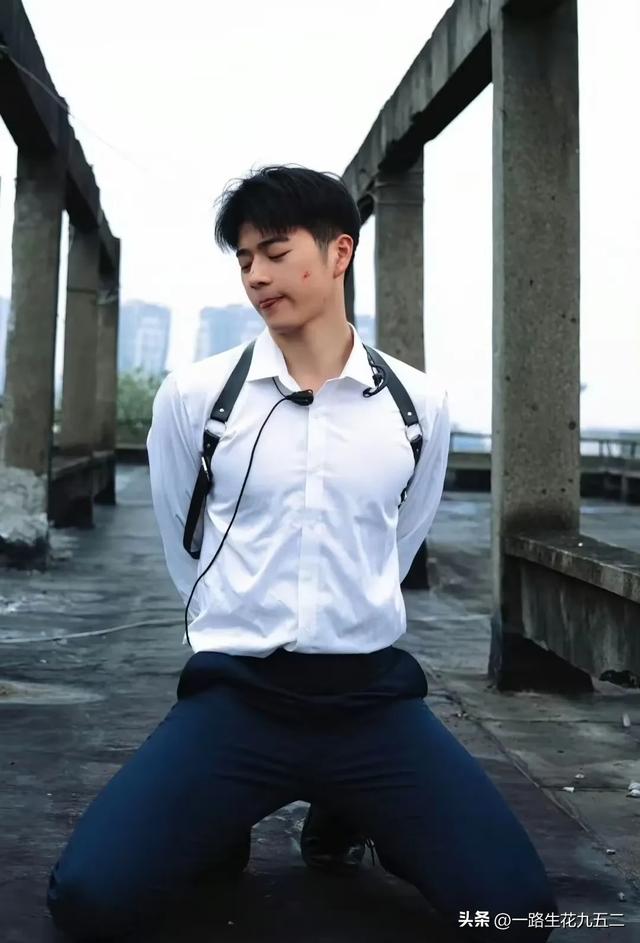 正装帅哥们的魅惑