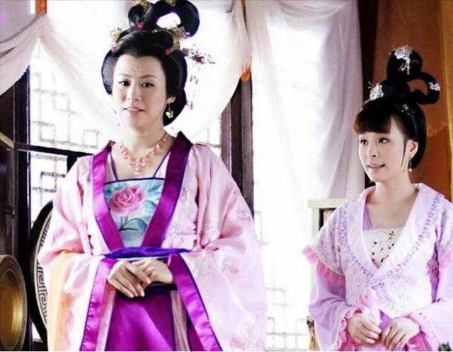 王宝钏守寒窑18年,为何当了18天皇后死了?她的死让薛平贵缓口气