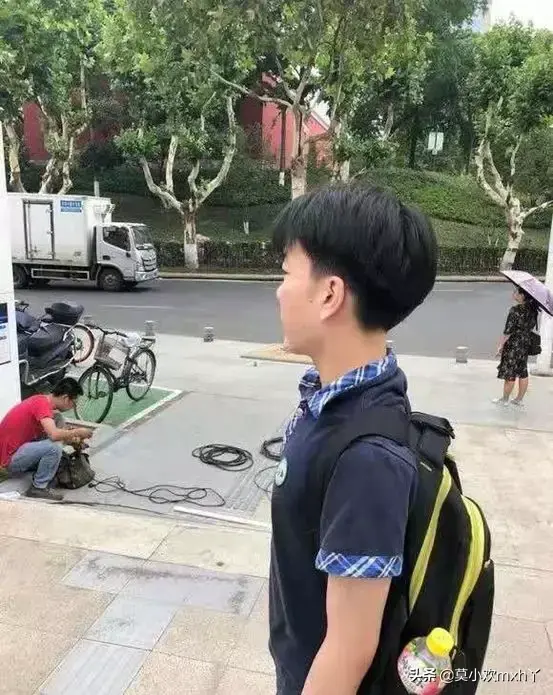 PS搞笑恶搞:求大神把女朋友p的更女神一些。