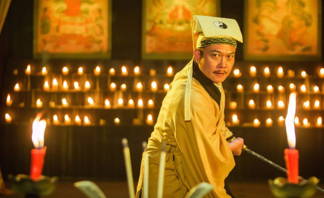 林正英捧红的“小僵尸”，因入戏太深，如今成这样了