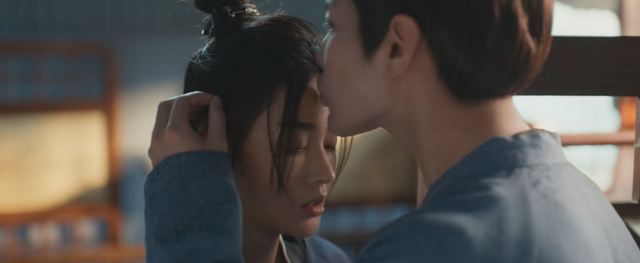 网文改编观察｜从《阿麦从军》探讨“变身”类型网文的改编