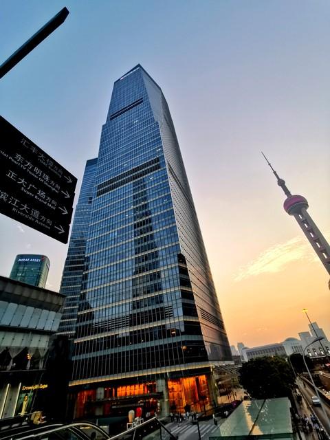 薛之谦《方圆几里》