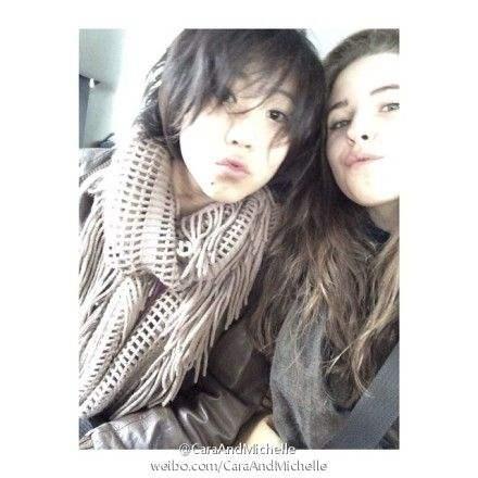 窦靖童在七夕凌晨公开恋情？这男的到底是谁？