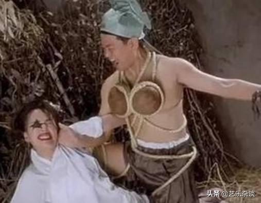 《唐伯虎点秋香》里的极品贱男，我觉得他应该排第一