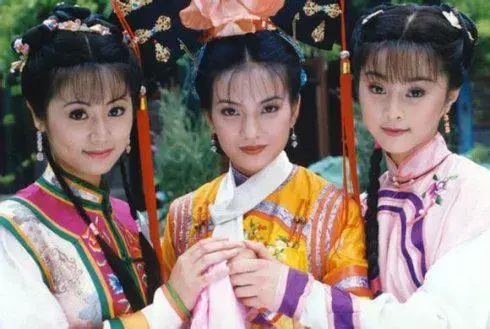 范冰冰身后的男人都不简单，一个为她锒铛入狱，一个因她背负骂名