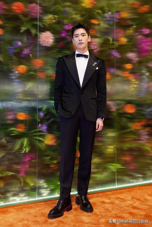 身高不到180男星！任嘉伦178、《长月烬明》罗云熙177，杨洋成谜