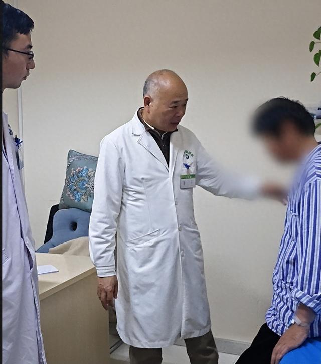 乳腺癌复发和转移和年龄有关吗?年龄越小,是否更容易复发?