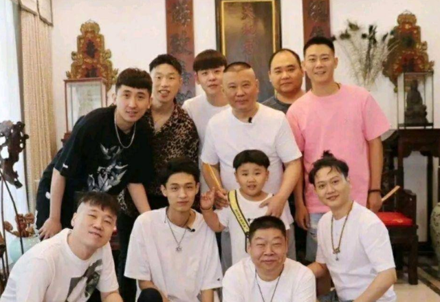 曹云金、何云伟都承认师徒关系，为什么郭德纲不召回？三点原因