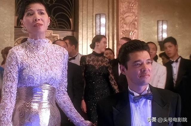 周星驰吹箫,想加入五月天!和周杰伦林俊杰互动,真要进军歌坛?