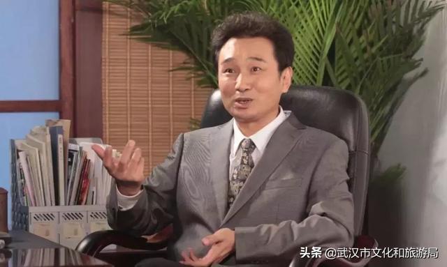 《都市茶座》原班人马，原来一直在胜利街等你！