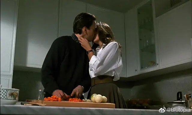 艳妇弹指老刹那芳华，网友推荐莎朗斯通五部冷门电影