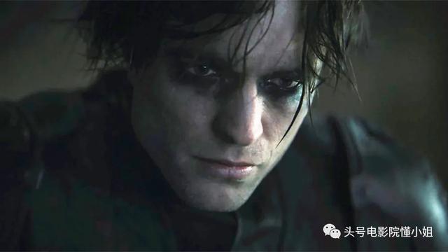 DC电影《闪电侠》开拍！超女造型被吐槽，白发蝙蝠侠让粉丝激动了