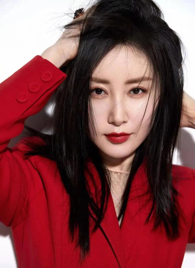 盘点那些在各自的赛道发光发热的演员们