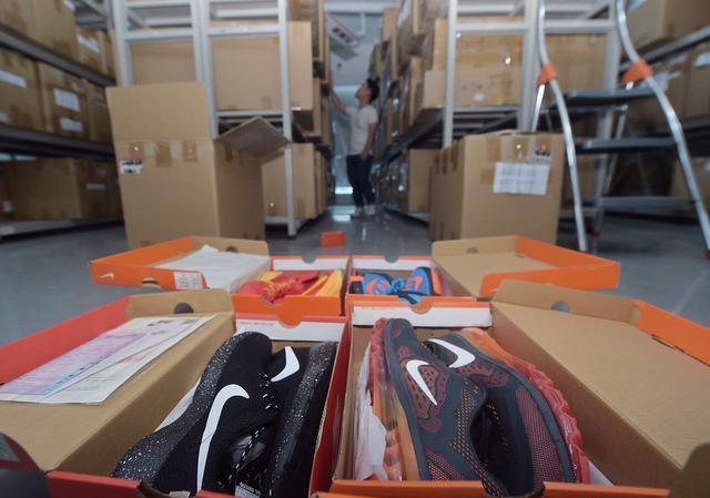 年均一亿专“淘”假货？独家揭秘阿里打假证物仓