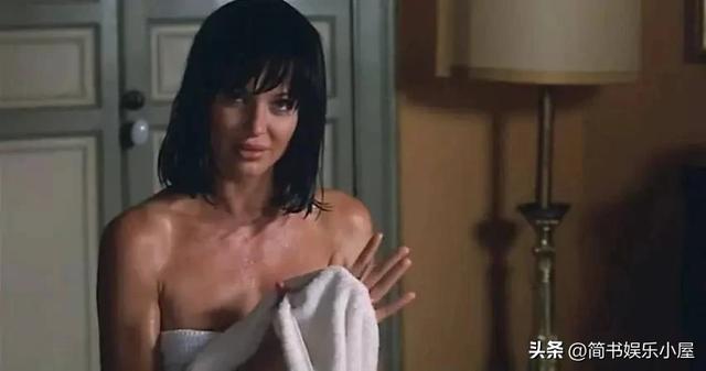 欧美尺度伦理片《情迷意乱》解析:爱与欲望下的婚姻困境引人深思