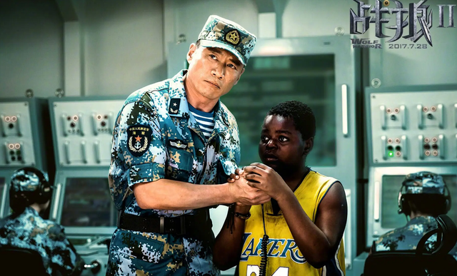 著名演员丁海峰：和初恋妻子相爱30年，陪她抗癌，把她当成宝