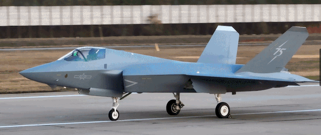 人民空军重磅发布主题宣传片！这些彩蛋信息量极大→