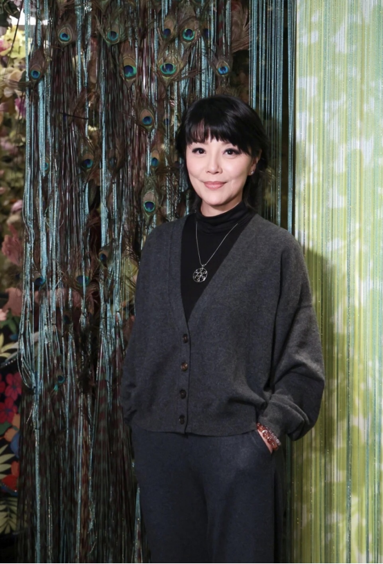 港姐陈淑兰回应为黎明自杀传闻！曾被传为旧爱方中信当街掌掴情敌