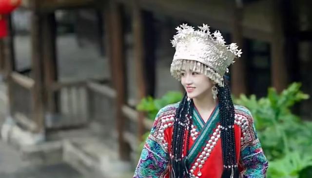 贵州美女模特“春梅”去世！年仅29岁，化疗18次，因月经不调确诊