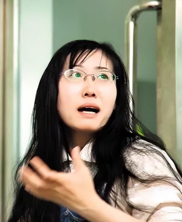 11岁上央视,21岁未婚生3娃,执着嫁50岁老男人的庞秀玉怎样了?